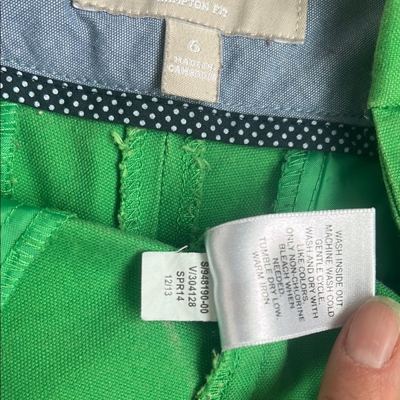 Banana Republic Factory Hampton Fit Green Crop Pants, 6 - Picture 4 of 4